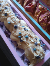 Load image into Gallery viewer, Oatmeal and lavender 🪻
