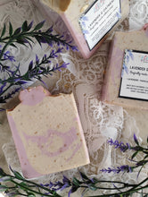 Load image into Gallery viewer, Oatmeal and lavender 🪻

