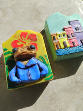 Load image into Gallery viewer, DTMF Artisan Soap Bundle - Sapo Concho y las Calles de mi Isla
