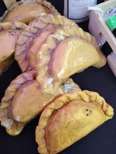Load image into Gallery viewer, Handmolded EMPANADILLA SOAPS
