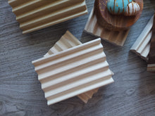 Load image into Gallery viewer, Wooden Soap dish (Poplar)
