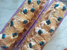 Load image into Gallery viewer, Blue Bee Honey
